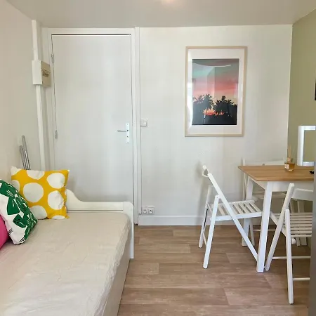 Brouettes 2 - 3 Personnes - - Stationnement Gratuit - Idéal Déplacement Professionnel Appartement